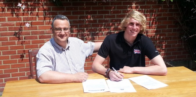 SAU Swimming signs international recruit from the U.K.