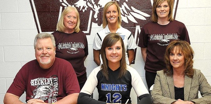 Volleyball signs 6'1 lefty 